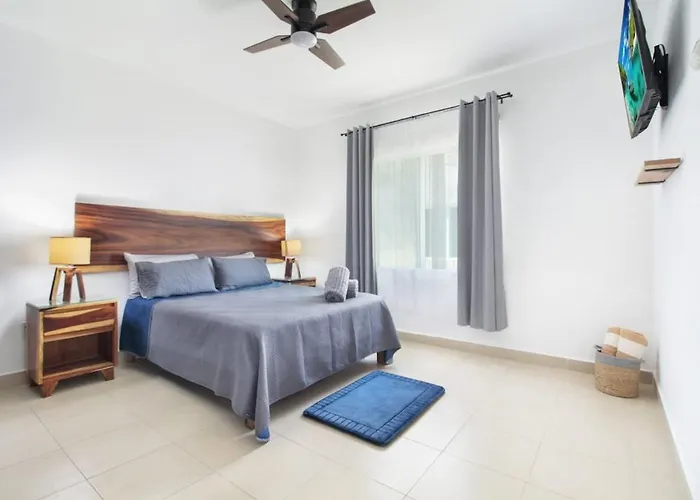Family House With Pool In Holiday home